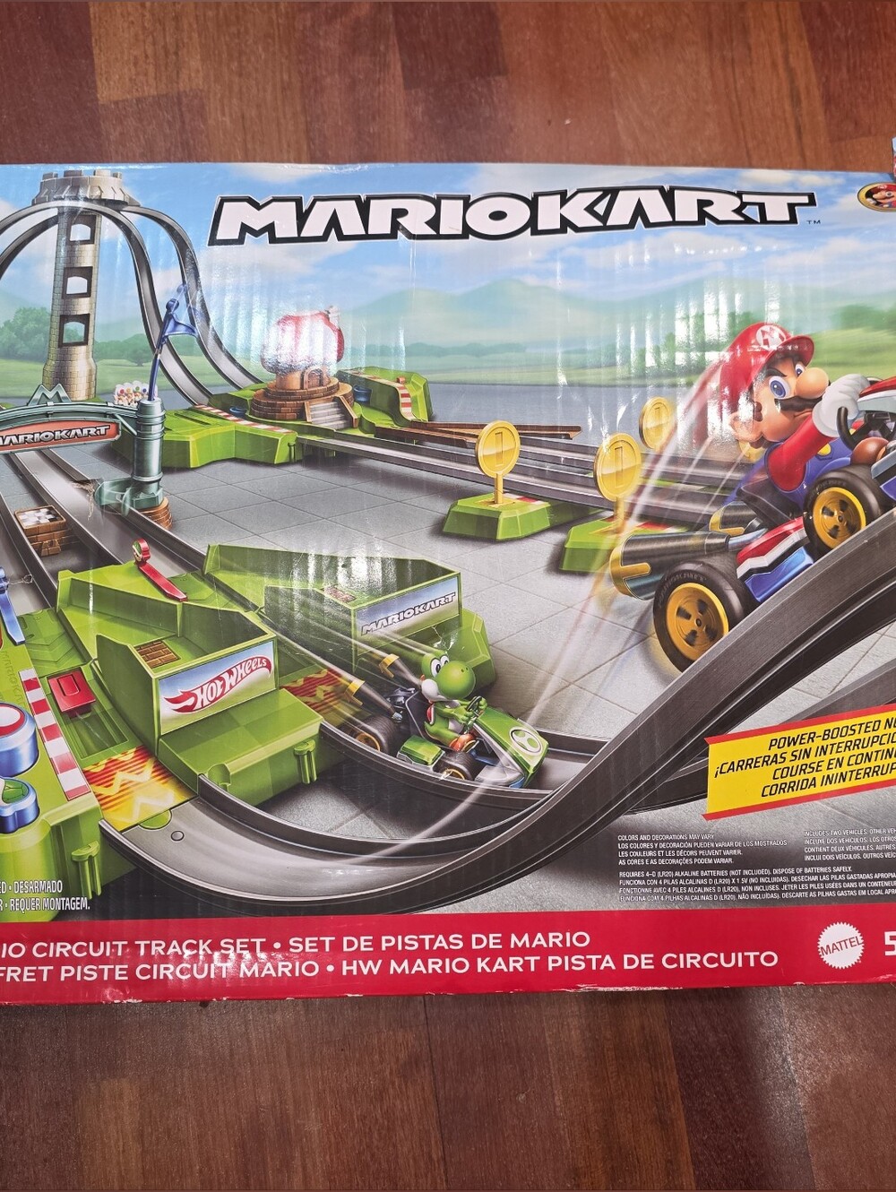 Hot Wheels Mario Kart Circuit Track Set With Toad & Donkey Kong Racers Complete